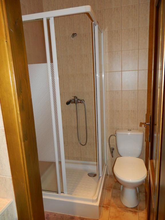 Hotel Slnecny Dvor Michalovce Room photo